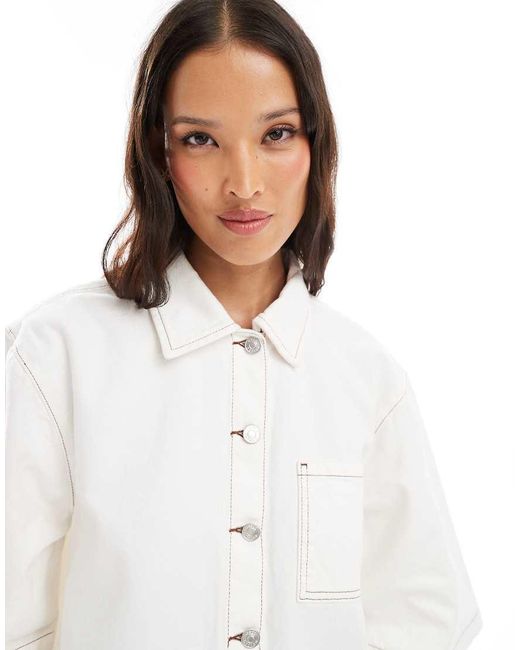 Camisa Vaquera De Corte Cuadrado Con Bajo Redondeado De -Blanco ASOS de color White