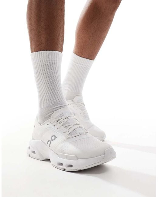 On Shoes White Cloudpulse Training Trainers for men