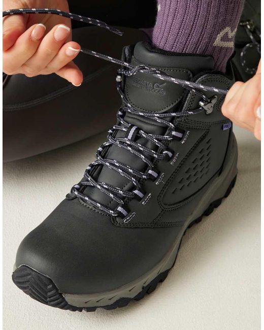 Regatta Black Waterproof Amble Walking Boots