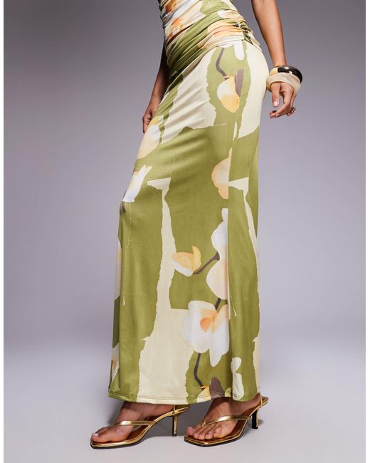 ASOS Metallic – figurbetonter, geblümter maxirock