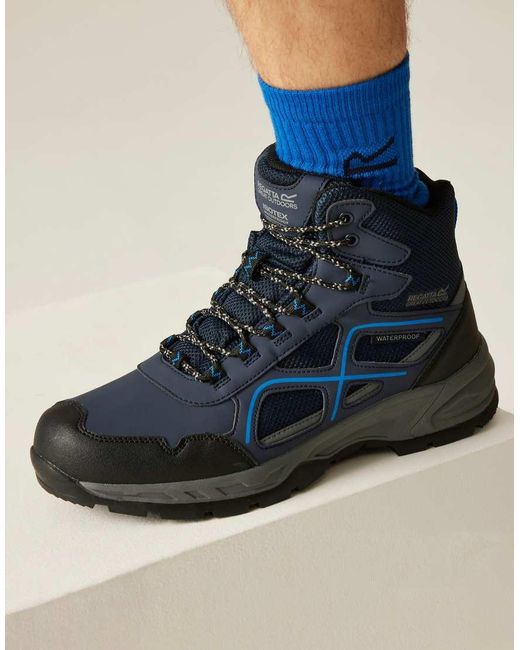 Regatta Blue Vendeavour Waterproof Walking Boots for men