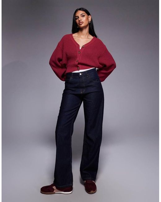 Kaiia Exclusive in het Red