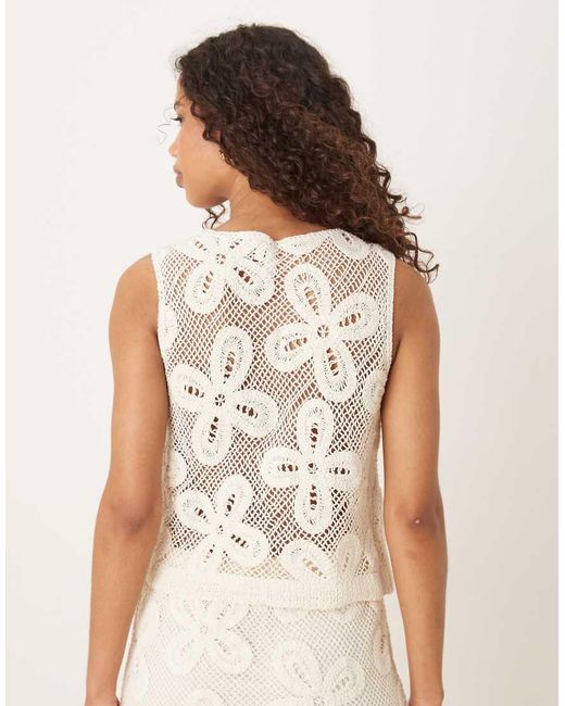 Y.A.S Natural Premium Floral Crochet Knitted Waistcoat Co-ord