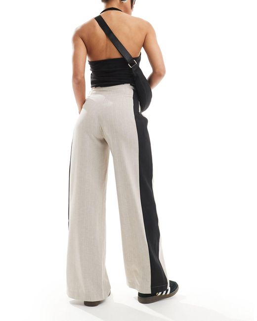 Pantalones sin cierres con banda lateral y detalle Reclaimed (vintage) de color White
