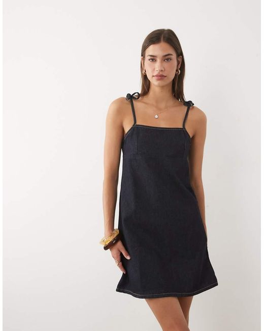 Aline di ASOS in Blue