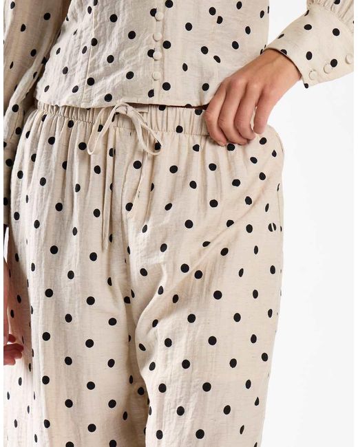 NARRATED Natural Wide-Leg Trousers