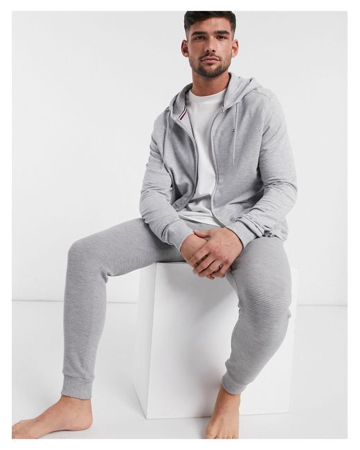 tommy hilfiger lounge tapered joggers with flag logo in grey