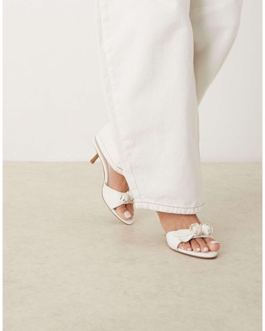Heartly - mules à talon avec roses ASOS en coloris Natural