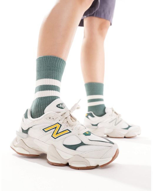 Exclusivité asos - - 9060 - baskets style universitaire - , vert et doré New Balance en coloris White