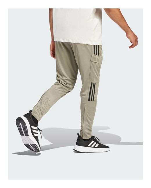 Pantaloni adidas deals uomo verdi