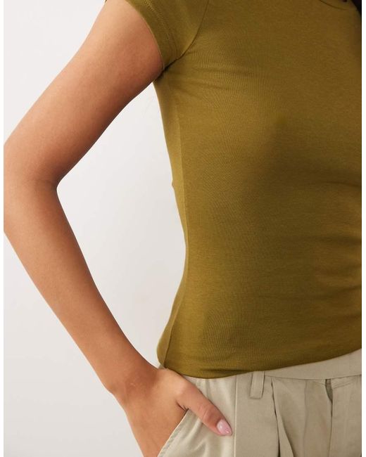 Gina Tricot Brown Crew Neck Top