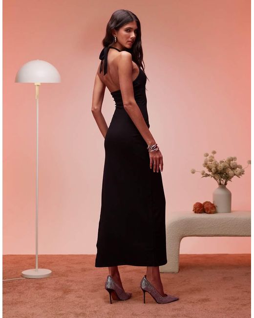 Oh Polly Mei Split Halterneck Maxi Dress in Pink | Lyst UK