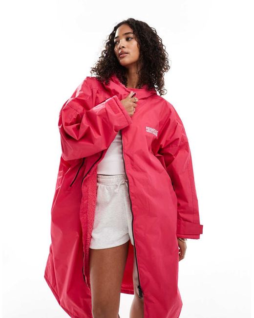 Regatta Red Adult Waterproof Robe