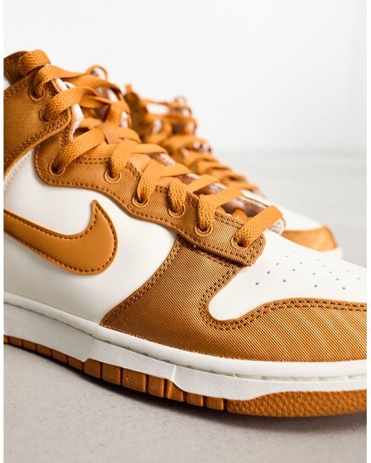 Nike - dunk high retro se - sneakers alte bianche e arancioni di Nike in Orange da Uomo