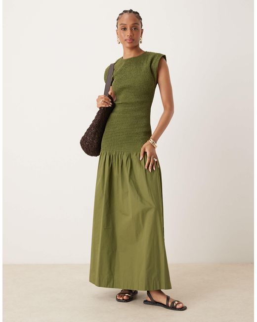 Asos design tall - robe longue froncée en popeline à taille basse et col montant - olive foncé ASOS en coloris Green