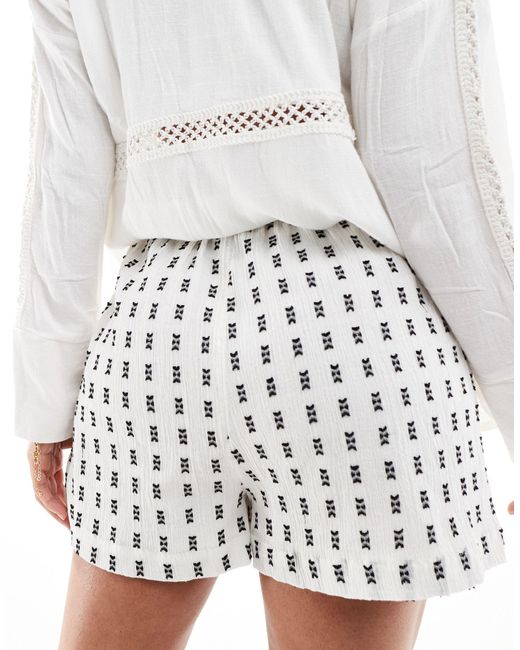 New Look White Embroiderie Shorts
