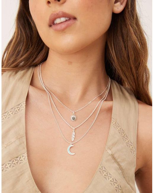 Collar De Varias Hileras Con Diseño Celestial De Accessorize de color Natural