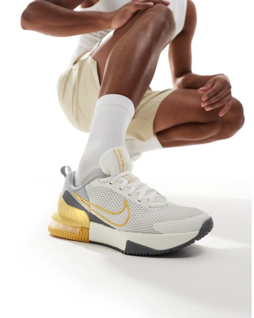 Air max alpha 6 - baskets - et jaune Nike pour homme en coloris White