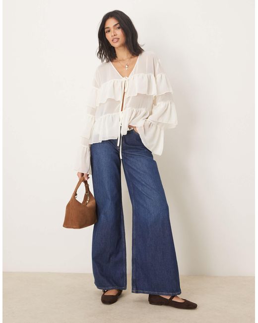 Blouse volantée style bohème en mousseline - crème ASOS en coloris White