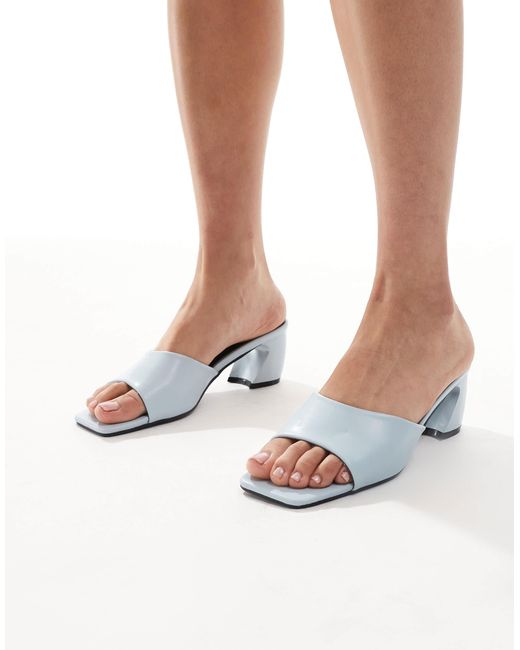 Raid White Saanvi Block Heeled Mules
