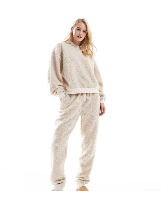 Conjunto De Estar Por Casa De Joggers Y Sudadera Extragrande Con Capucha De Borreguito De Asos Design Tall-Marrón ASOS de color Natural