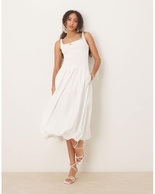 Robe boule mi-longue à taille basse - blanc Abercrombie & Fitch en coloris Natural