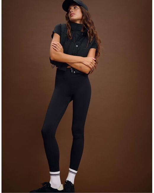Stradivarius Brown Soft High-rise Sculpt leggings