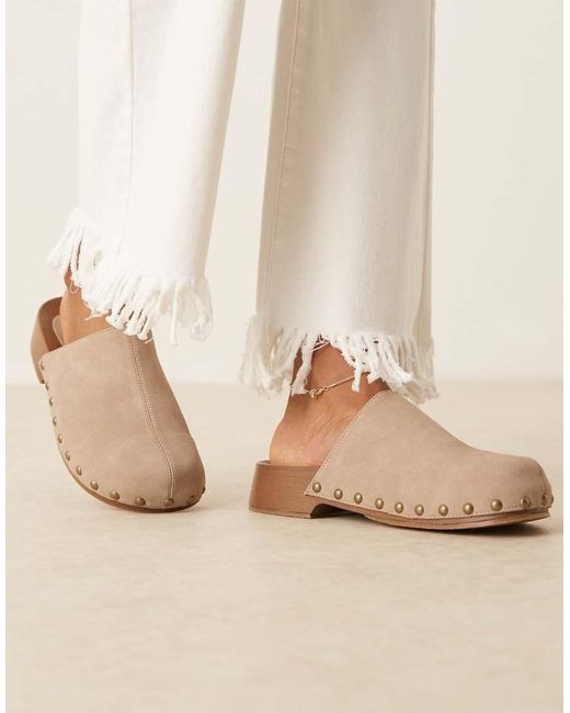 Glamorous Natural Mule Clogs With Studs