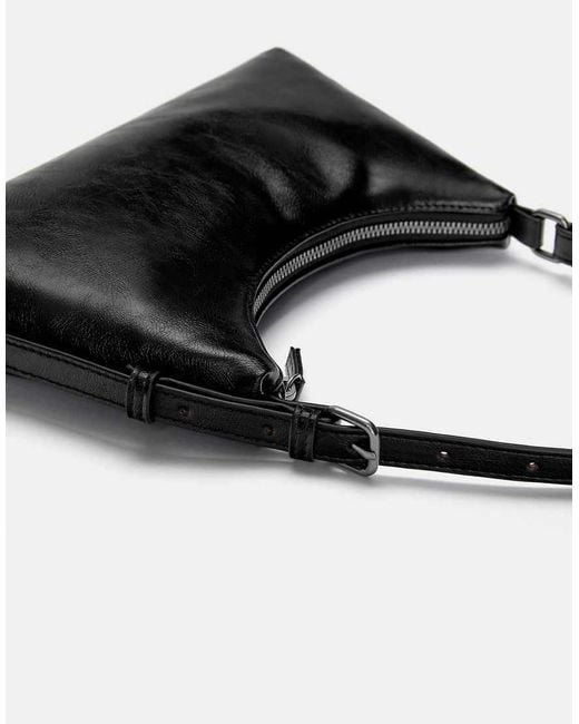 Pull&Bear Black Buckled Shoulder Bag