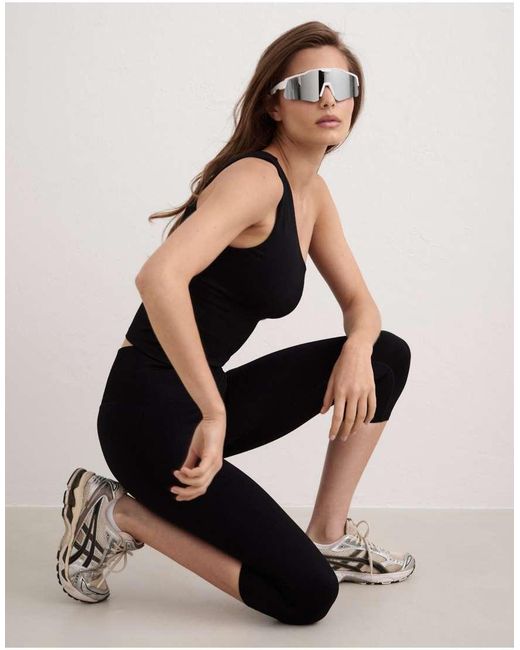 Aim'n Black Shape Seamless 3/4 Tights