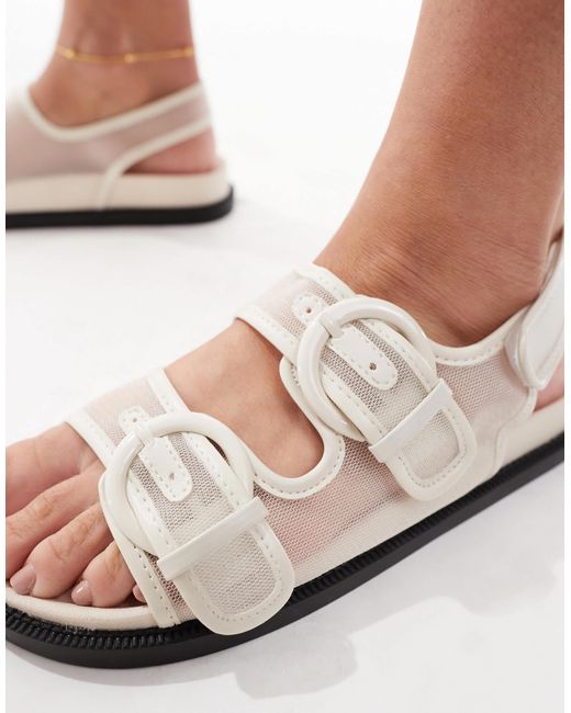 SEQWL White Sandals With Buckle Sandals
