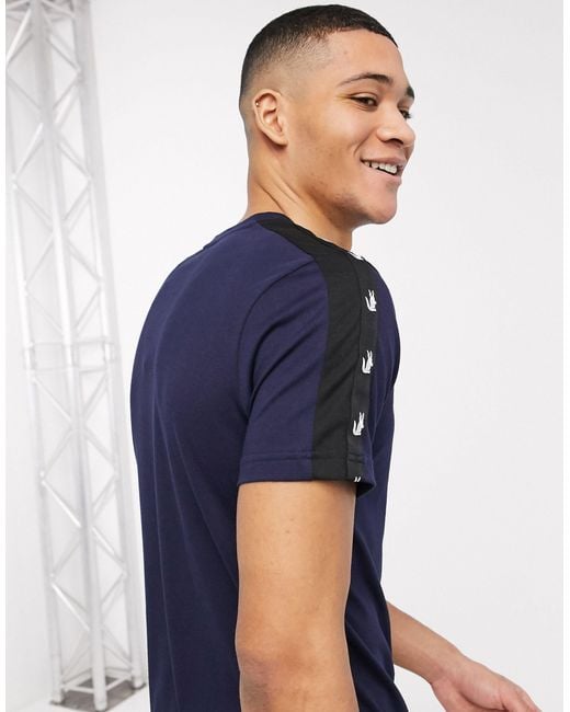 Lacoste Sport Lacoste – T-Shirt mit Zierband an der Schulter in Blau für  Herren | Lyst DE