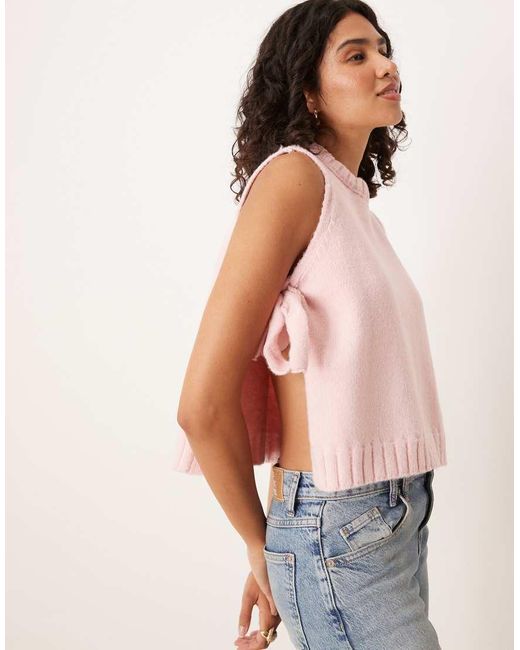 Canotta Stile Tabarro Girocollo di ASOS in Pink