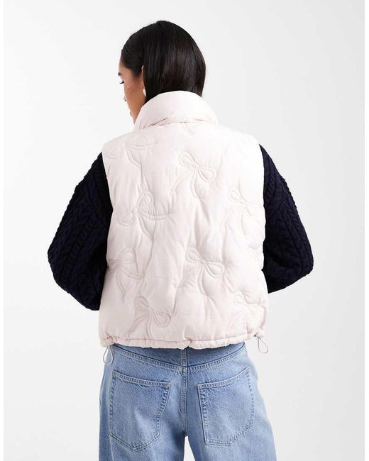 Hollister Blue Nylon Puffer Gilet With Bow Pattern