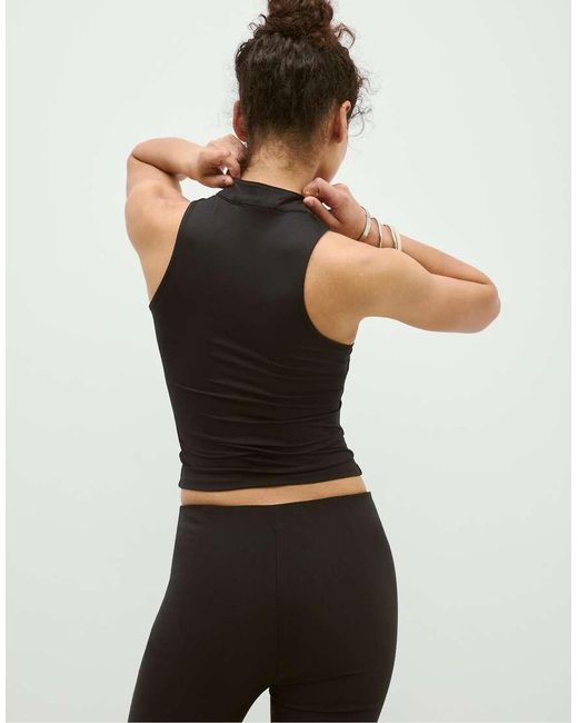 Stradivarius Black Polyamide Top With Neck Detail