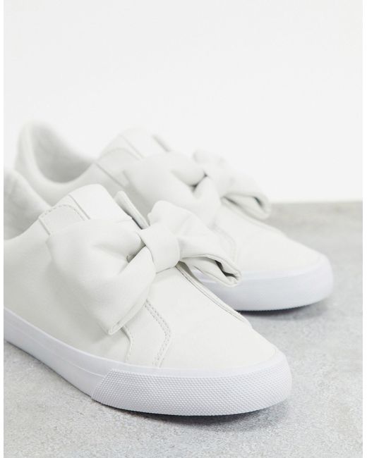 Dekker sneakers senza lacci bianche con fiocco di ASOS in Bianco