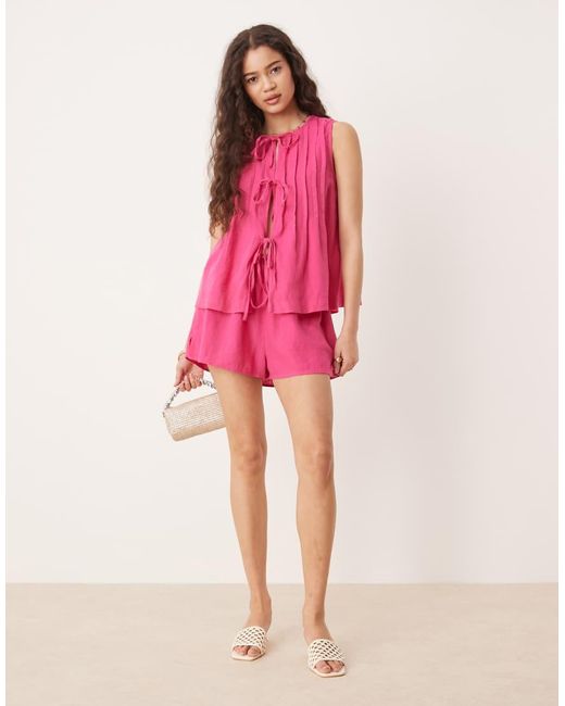 Top Con Detalle De Lazada De Mezcla De Lino Tilly De (Parte De Un Conjunto) Nobody's Child de color Pink
