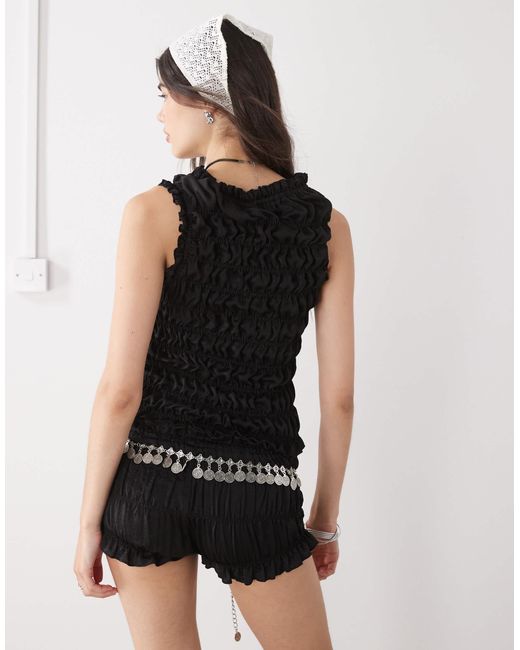 Débardeur d'ensemble froncé en aspect satin Collusion en coloris Black