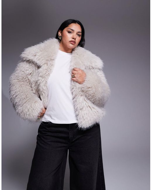 Asos design curve - veste courte en fausse fourrure - crème ASOS en coloris White