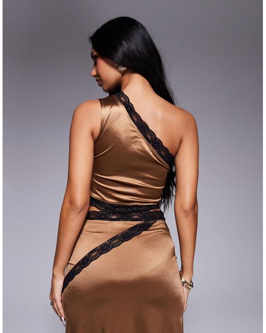 ASOS Brown – kurz geschnittenes oberteil aus stretch-satin