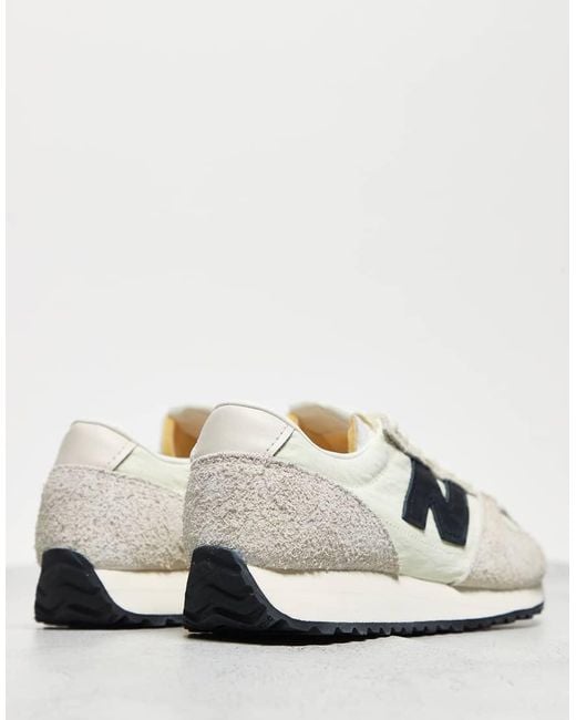 New Balance Black 471 Unisex Sneakers