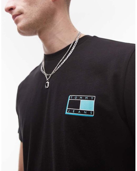 Camiseta Negra Con Logo De Bandera Neon Pop De Plus Tommy Hilfiger de hombre de color Black