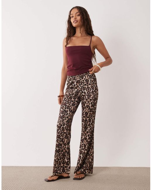 Only Petite White Ribbed Flare Trousers