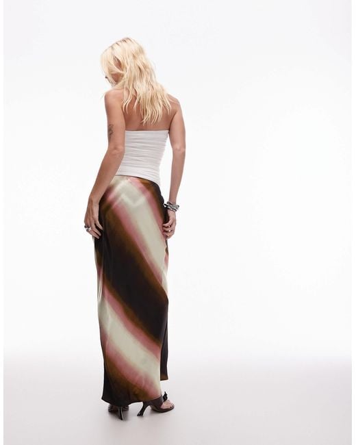 Jupe longue en satin coupe en biais avec rayures effet dégradé TOPSHOP en coloris White