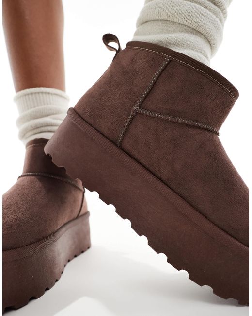 SEQWL Brown Mini Flatform Boots