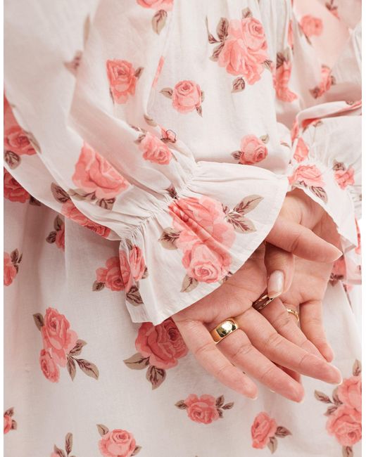 Y.A.S Pink – minikleid mit puffärmeln und rosa rosenmuster