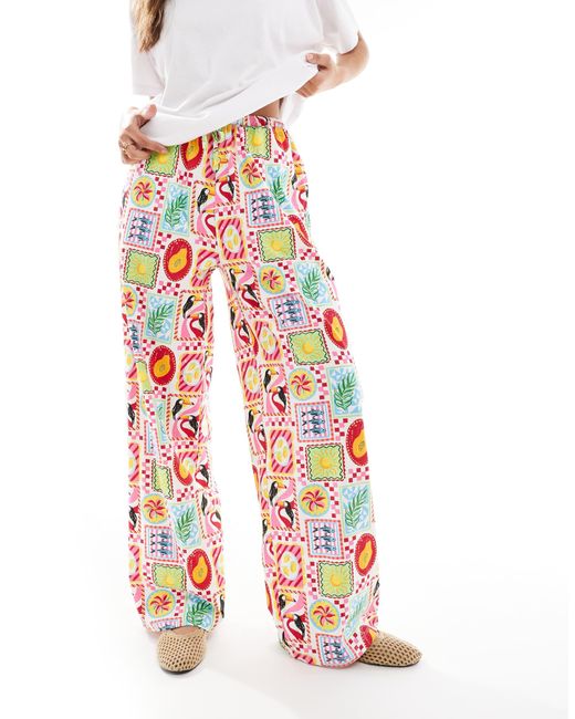 Threadbare White – gerade geschnittene jersey-hose mit postkarten-print und kordelzugbund