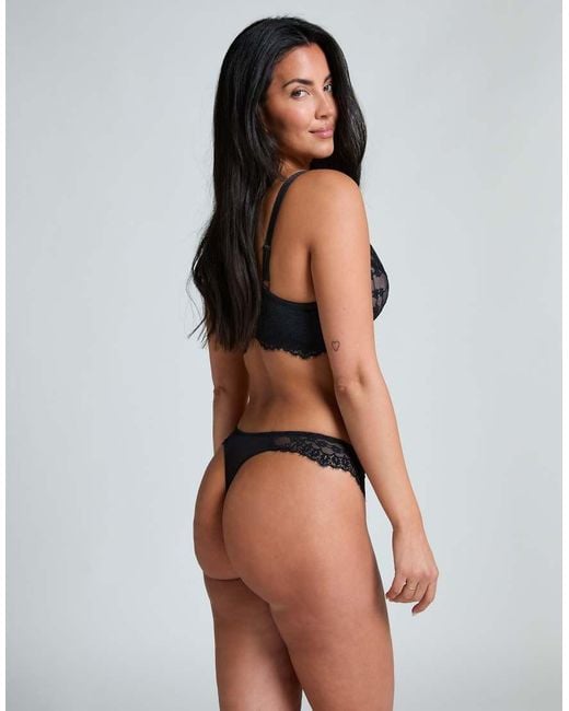 Hunkemöller Black Daisy Non-Padded Underwired Bra