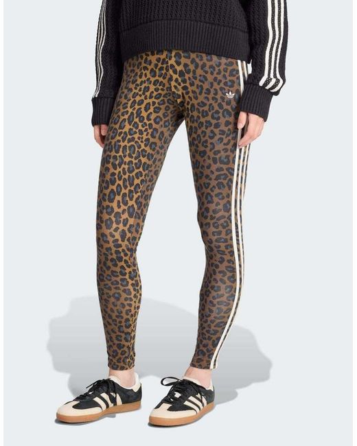 Leggings Multicolores Con Estampado De Leopardo Y Detalle De 3 Rayas De Adidas Originals de color Black