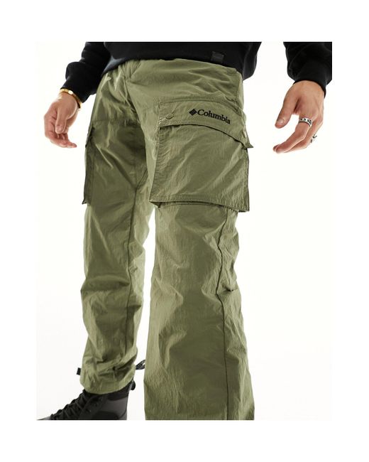 Columbia Green Doverwood Ii Crinkle Cargo Pants for men